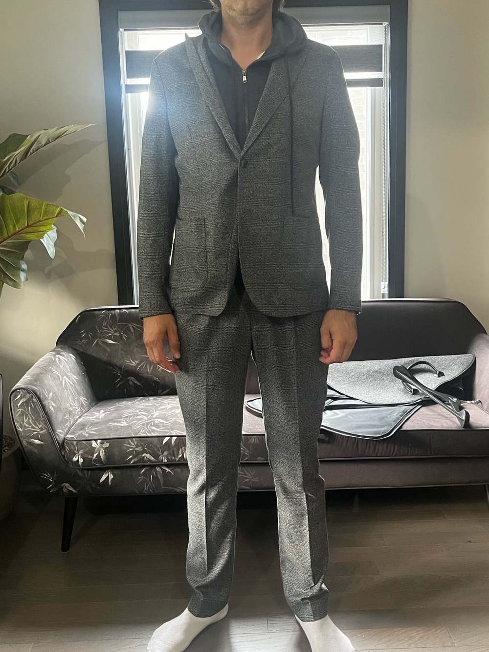 Men's Gray Knit Two-Piece Suit - Tailored Modern Fit